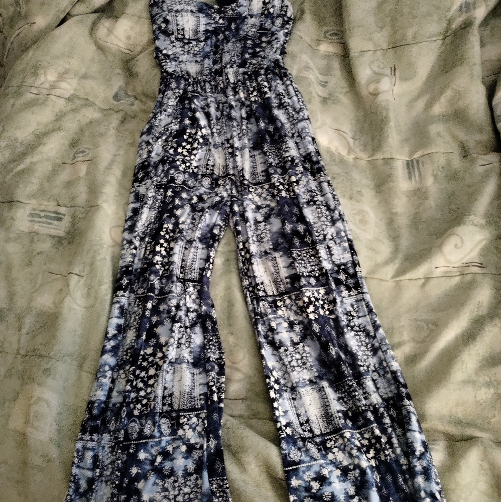 Jumper suit